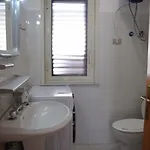 아파트 A Casa A Mari